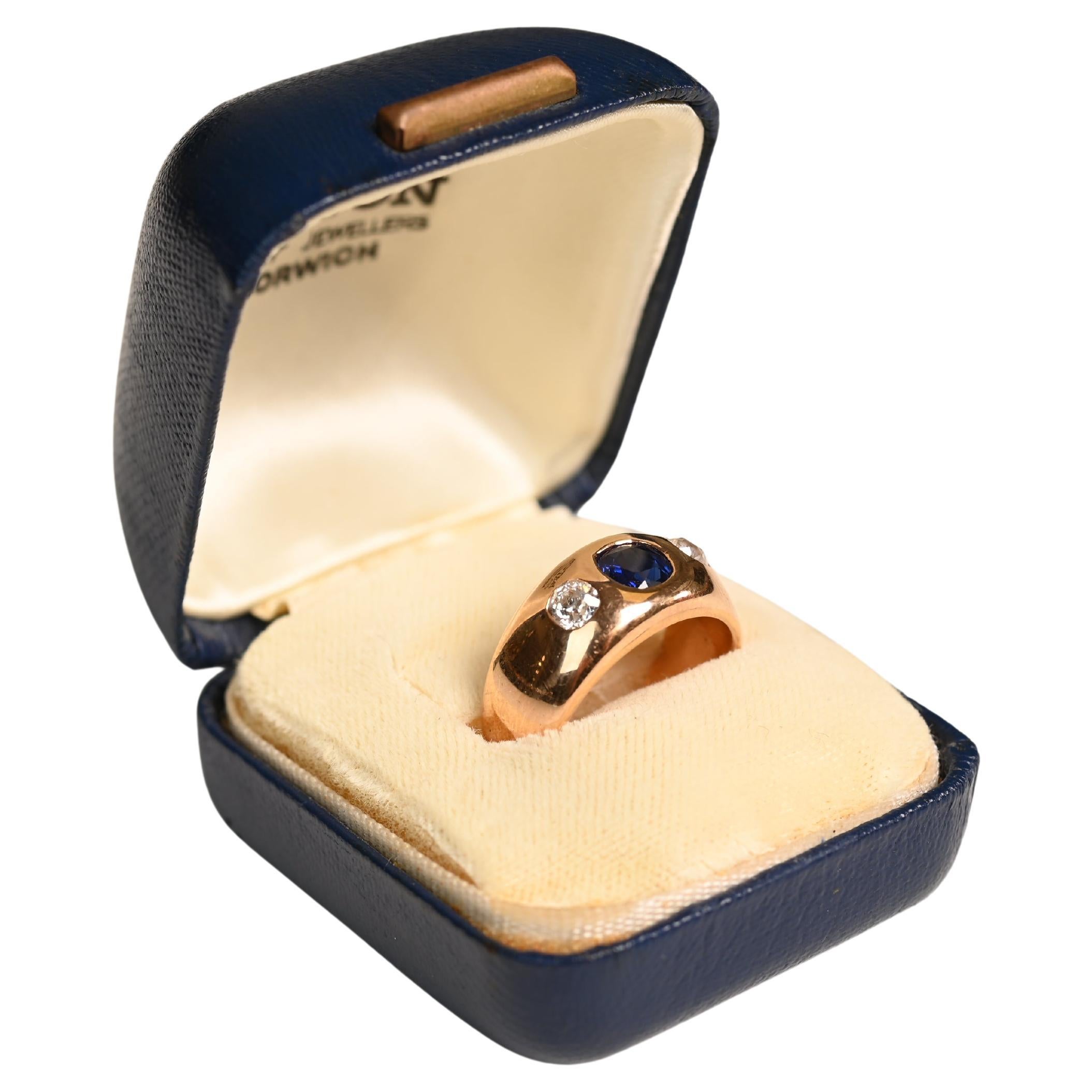 Vintage Round Cut Natural Sapphire Ring (Approx 0.50-Carats), 18k Yellow Gold