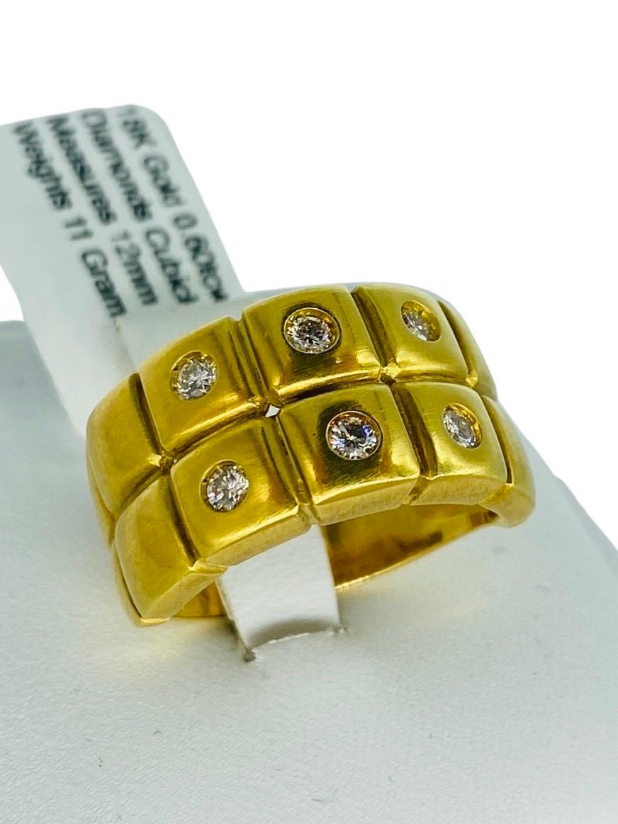 Vintage 0.60 Carat Diamonds Cubicle Designer Ring 18k Gold In Good Condition For Sale In Miami, FL