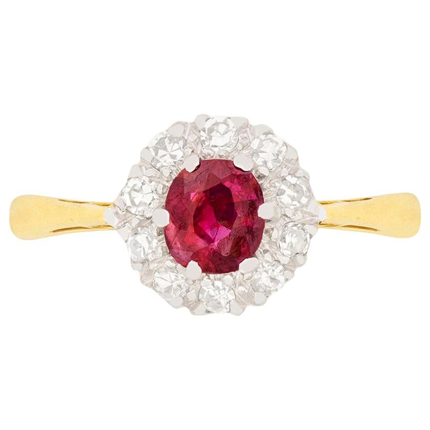 Anillo vintage de rubíes y diamantes de 0,60 quilates, circa años 50
