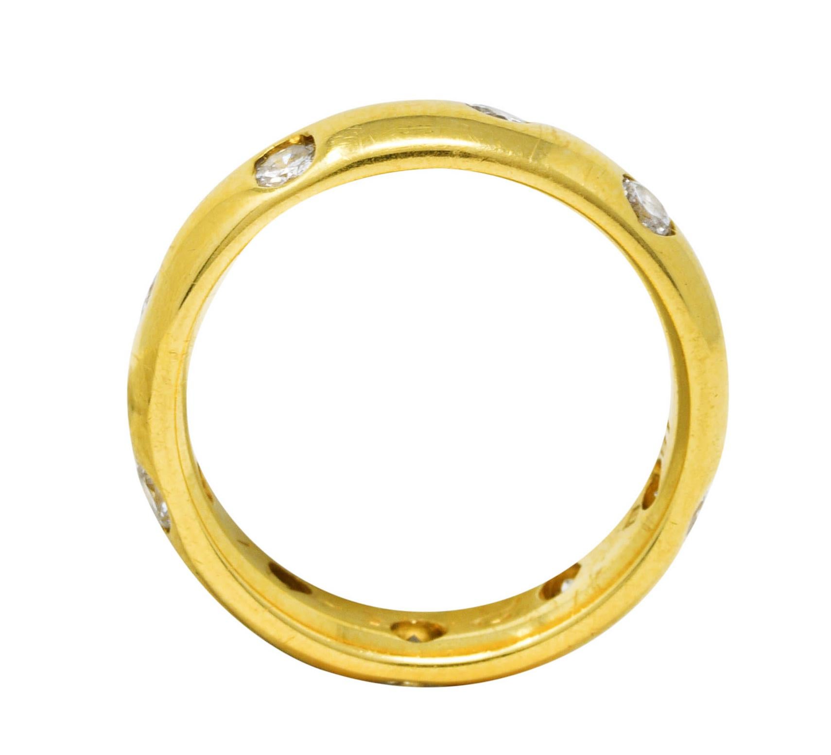 Vintage 0.60 Diamond 18 Karat Yellow Gold Band Ring For Sale at 1stDibs