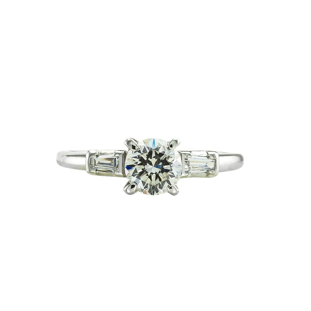 Modernist Vintage 0.65 Carat Diamond Platinum Solitaire Engagement Ring For Sale