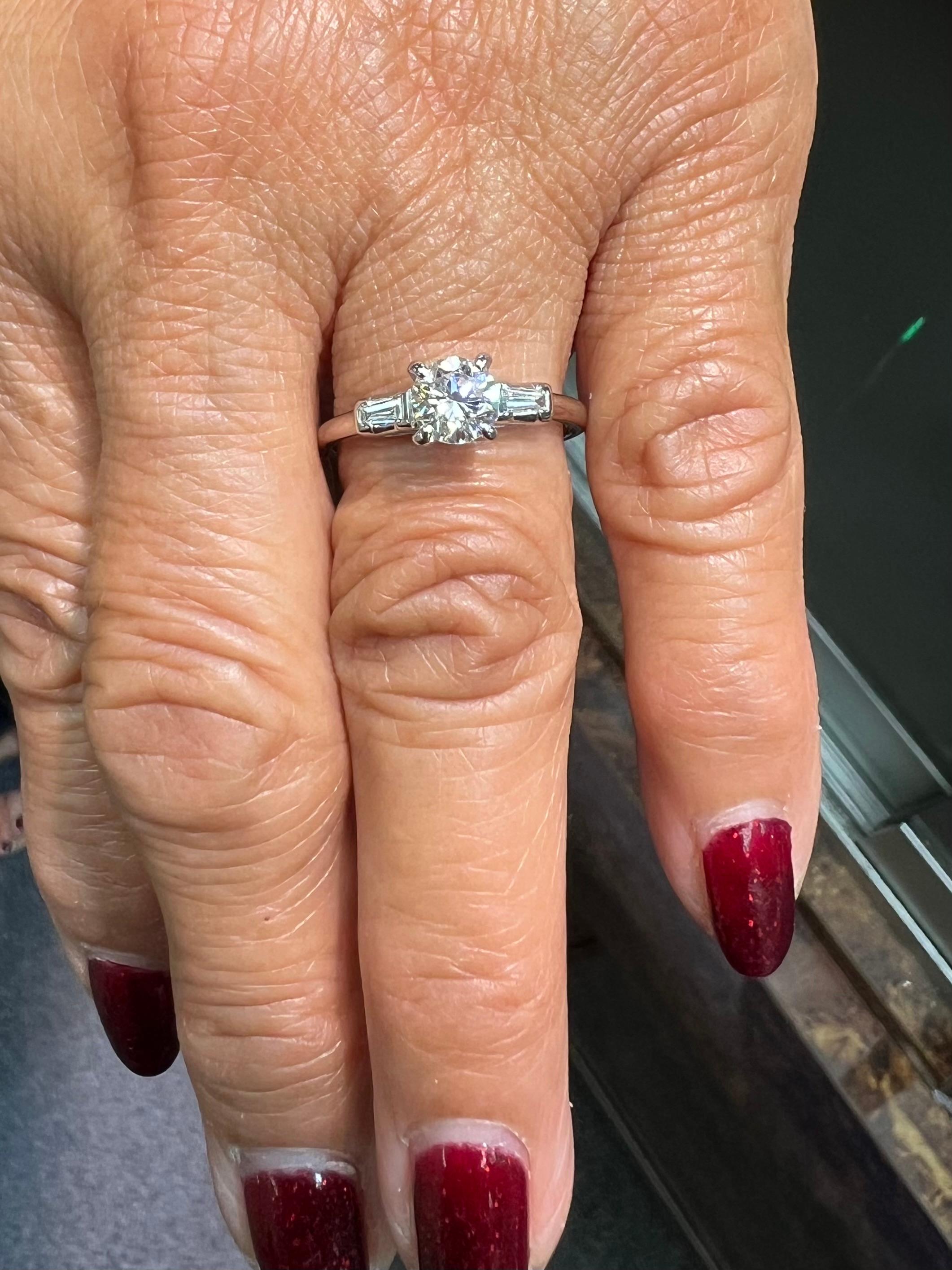 Vintage 0.65 Carat Diamond Platinum Solitaire Engagement Ring For Sale 1