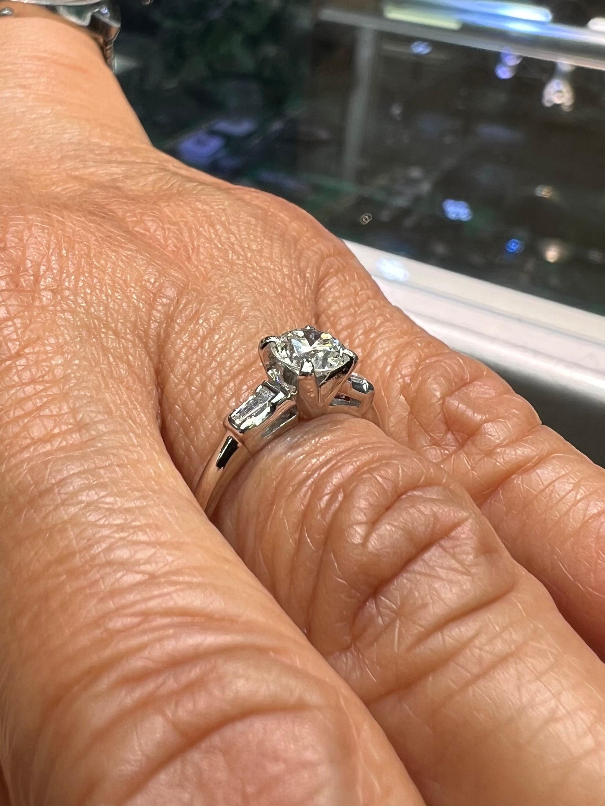 Vintage 0.65 Carat Diamond Platinum Solitaire Engagement Ring For Sale 2