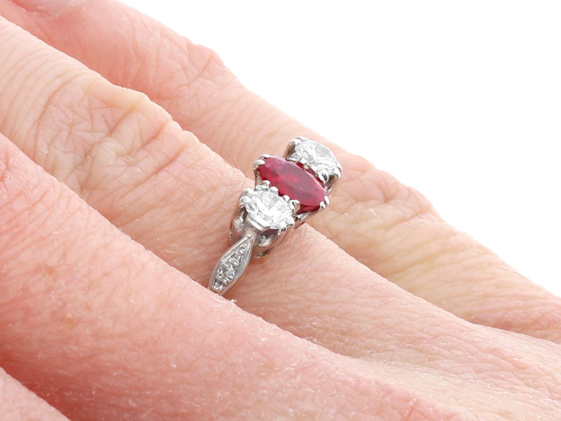 Vintage 0.66 Carat Ruby and 0.40 Carat Diamond Yellow Gold Trilogy Ring For Sale 3