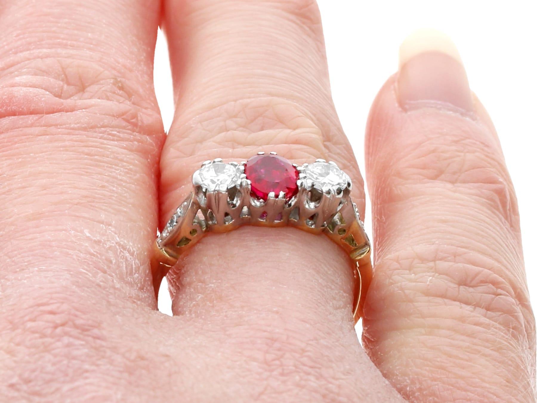 Vintage 0.66 Carat Ruby and 0.40 Carat Diamond Yellow Gold Trilogy Ring For Sale 4