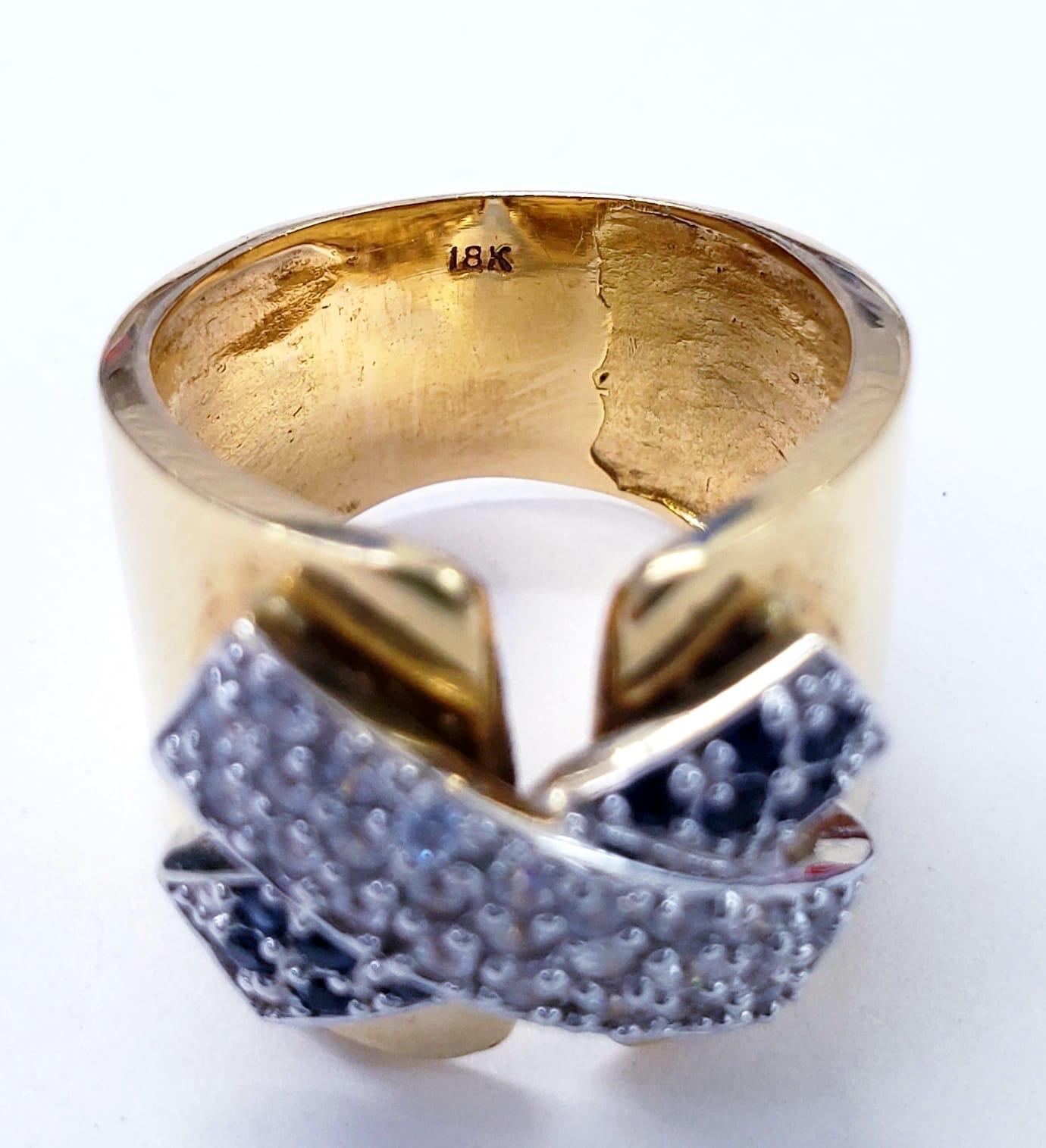 Women's Vintage Diamonds & Blue Sapphires Ring 18k Gold For Sale