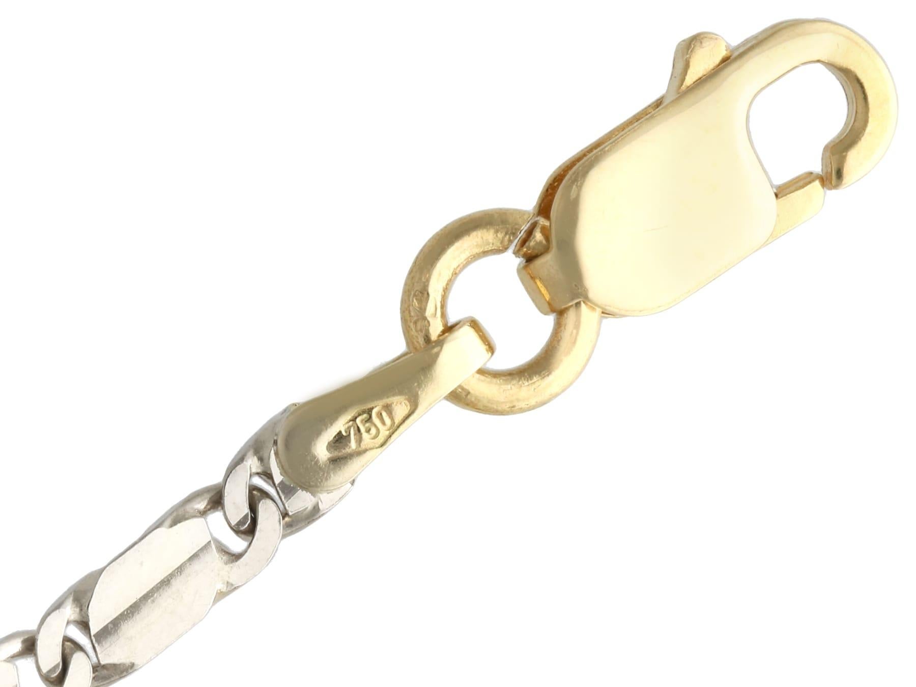 Ciondolo vintage in oro 18k e diamanti da 0,72 carati in vendita 2