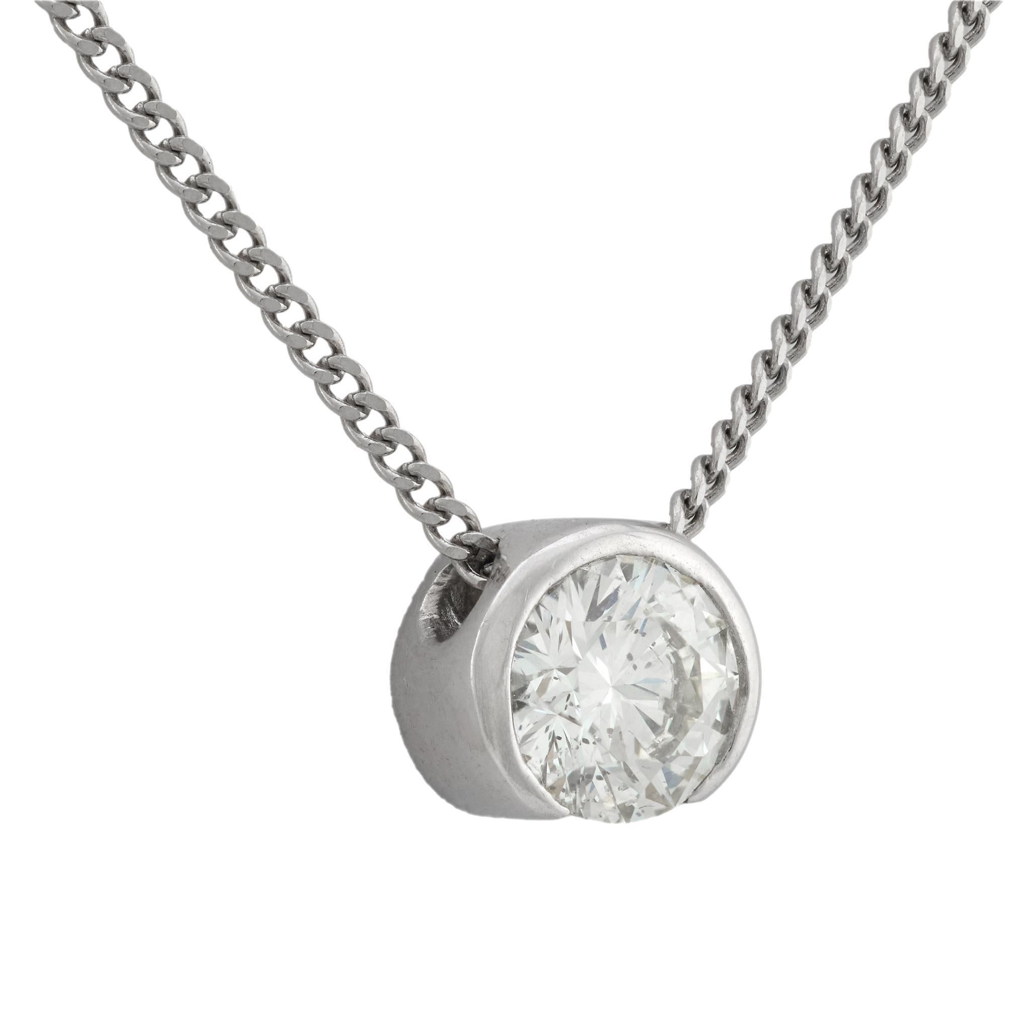 Modern Vintage 0.75 carat diamond platinum necklace For Sale