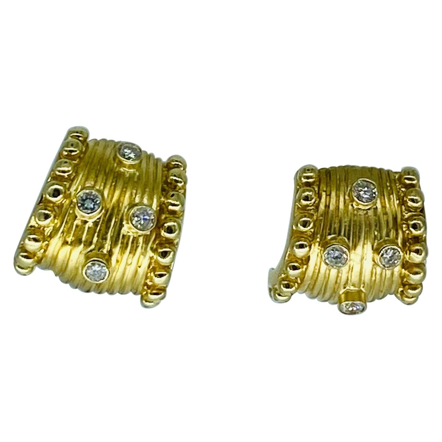 Vintage 0.80 Carat Large Diamonds Clip Earrings 14k Yellow Gold