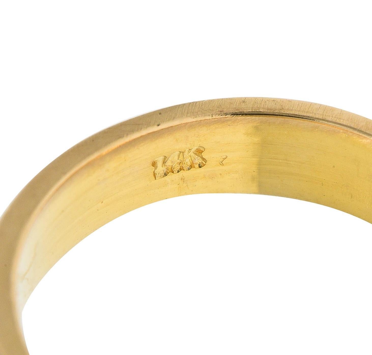Vintage 0.80 CTW Transitional Cut Diamond 14 Karat Yellow Gold Band Ring 2