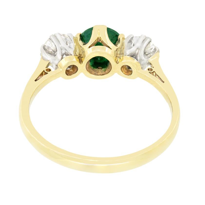 Round Cut Vintage 0.80ct Emerald and Diamond Three Stone Ring, hallmarked 1986 For Sale