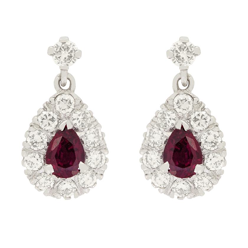 Pendientes vintage de rubí y diamantes de 0,80 ct, c.1970 Corte pera en venta