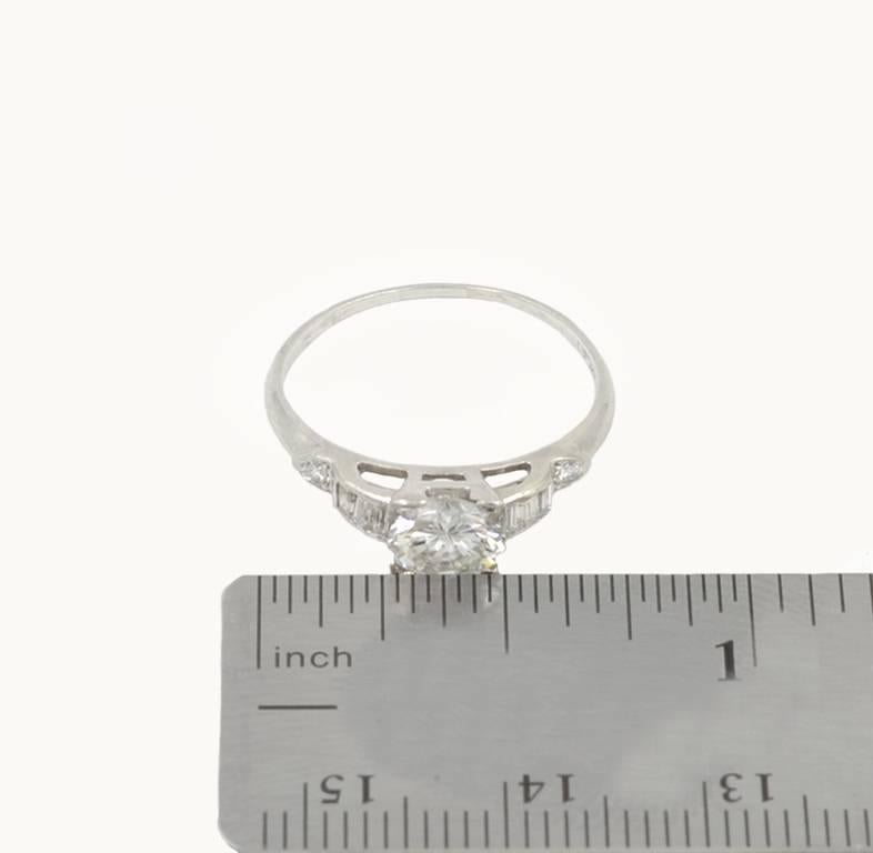 Women's Vintage 0.84 Carat Round Brilliant Cut Diamond and Platinum Engagement Ring For Sale