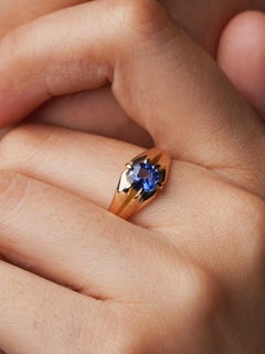 Vintage 0.85ct Ceylon Sapphire Cornflower Blue 18k Gold Belcher Ring N.5 / 7