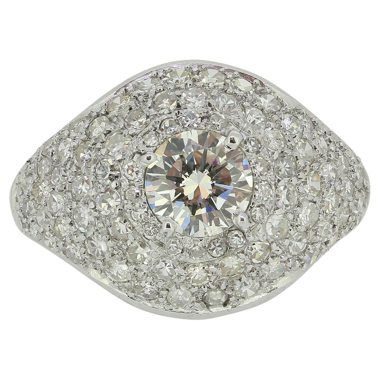 Vintage 0.90 Carat Diamond Bombe Ring For Sale