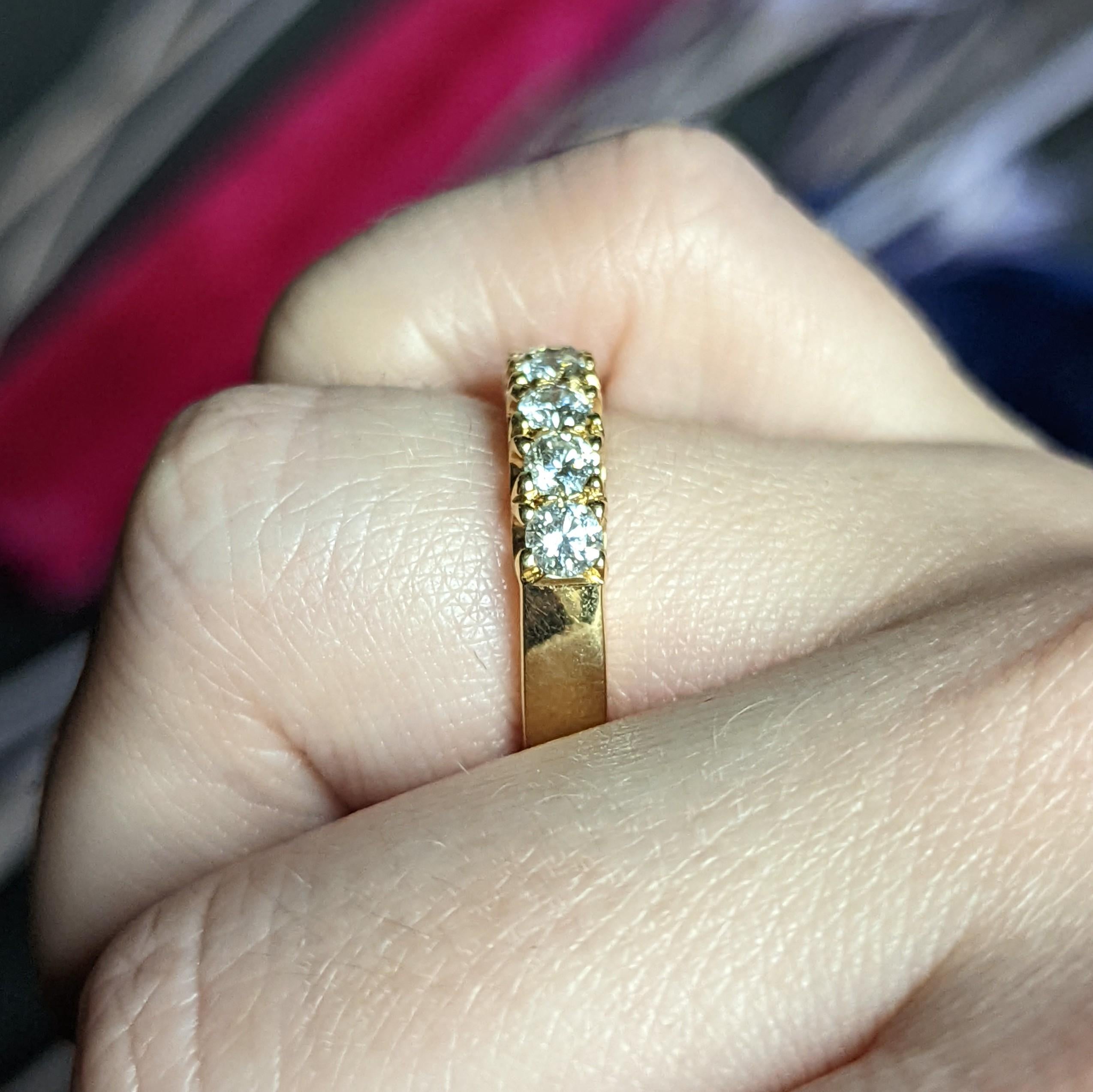 Vintage 0.90 Carats Diamond 14 Karat Yellow Gold Fishtail Wedding Band Ring 3