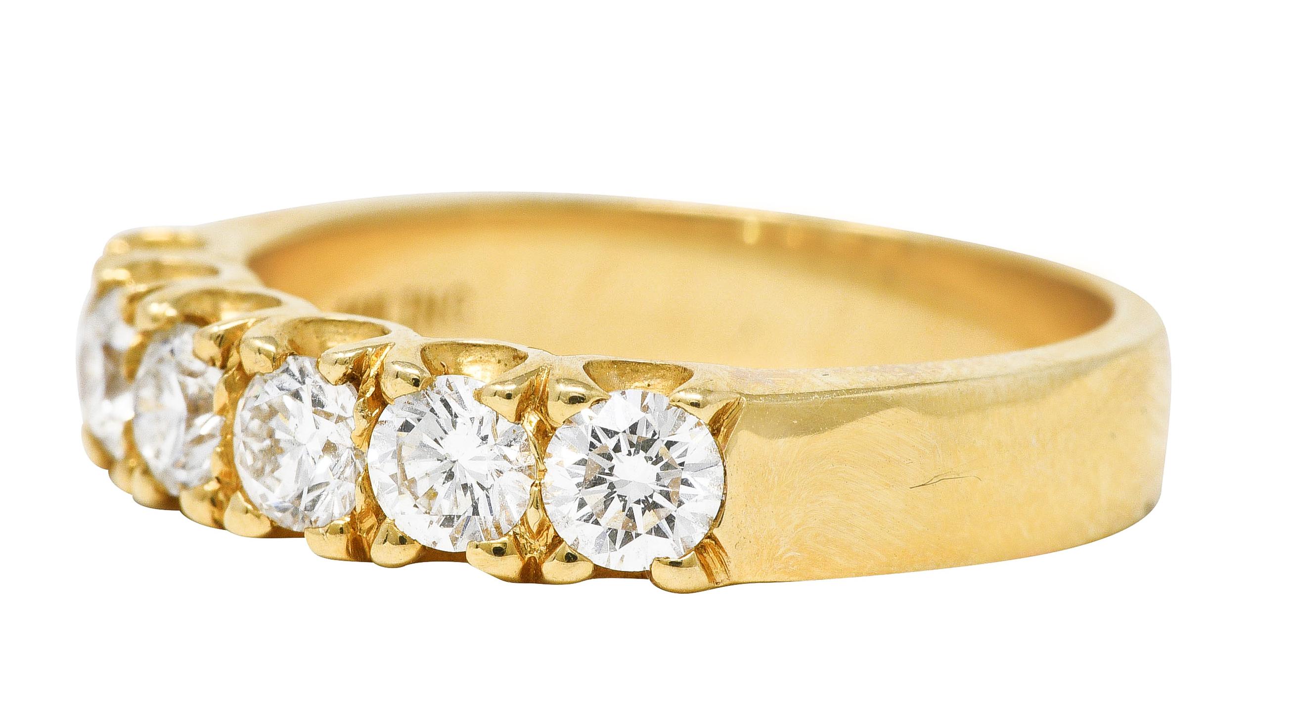 Brilliant Cut Vintage 0.90 Carats Diamond 14 Karat Yellow Gold Fishtail Wedding Band Ring
