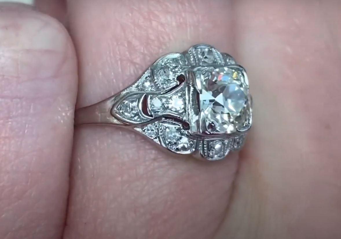 Vintage 0.90ct Old European Cut Diamond Engagement Ring, Diamond Halo, Platinum For Sale 2