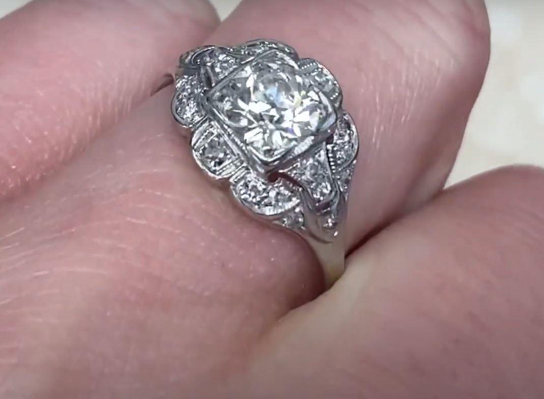 Vintage 0.90ct Old European Cut Diamond Engagement Ring, Diamond Halo, Platinum For Sale 3