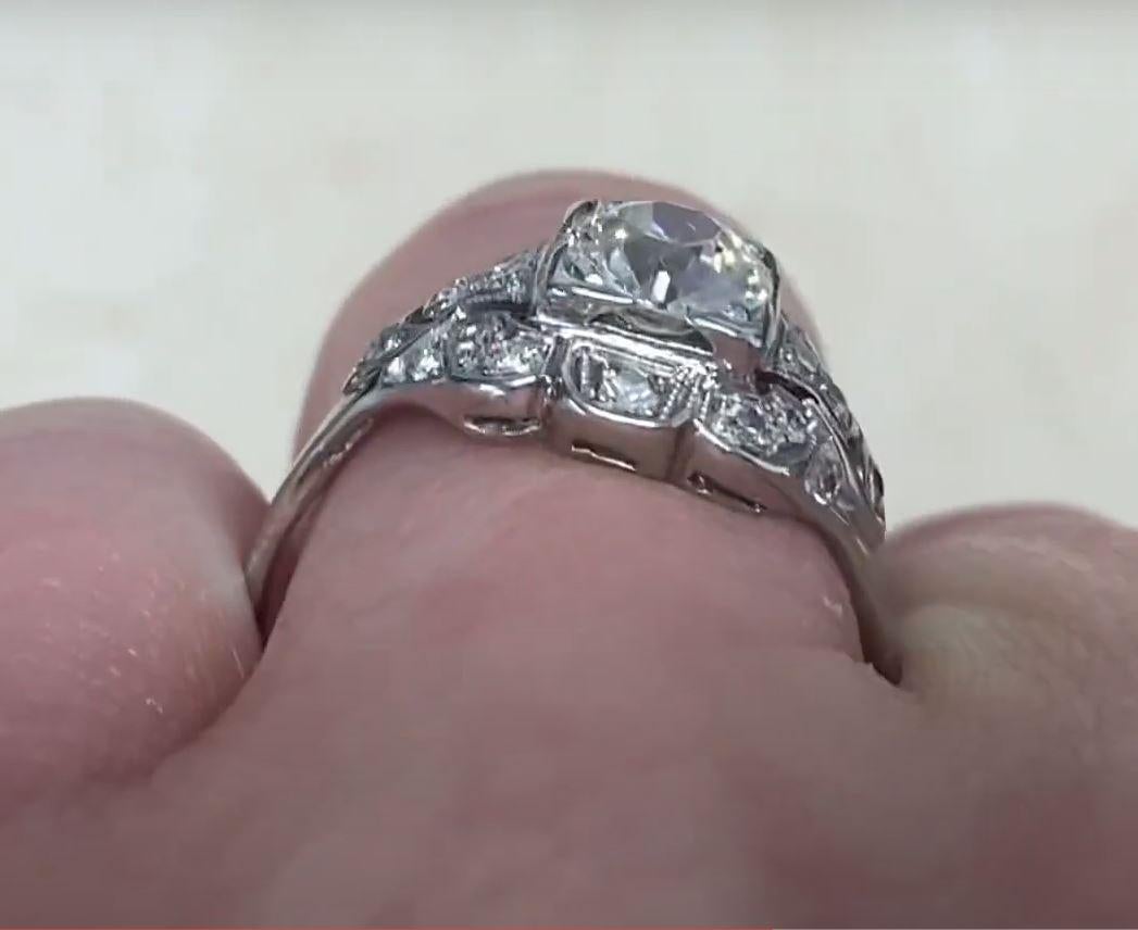 Vintage 0.90ct Old European Cut Diamond Engagement Ring, Diamond Halo, Platinum For Sale 4