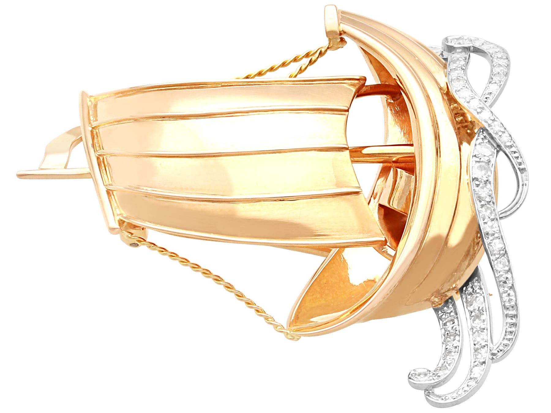 Round Cut Vintage 0.95 Carat Diamond and 18 Karat Yellow Gold Boat Brooch Circa 1945 For Sale