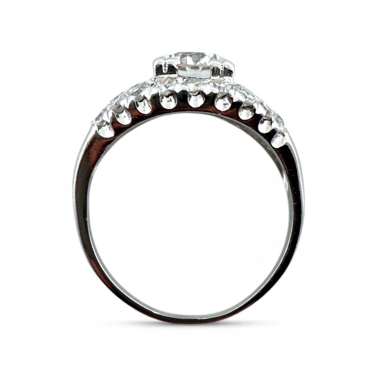 Anello di fidanzamento vintage in platino con diamante da 0.95 carati in vendita 7