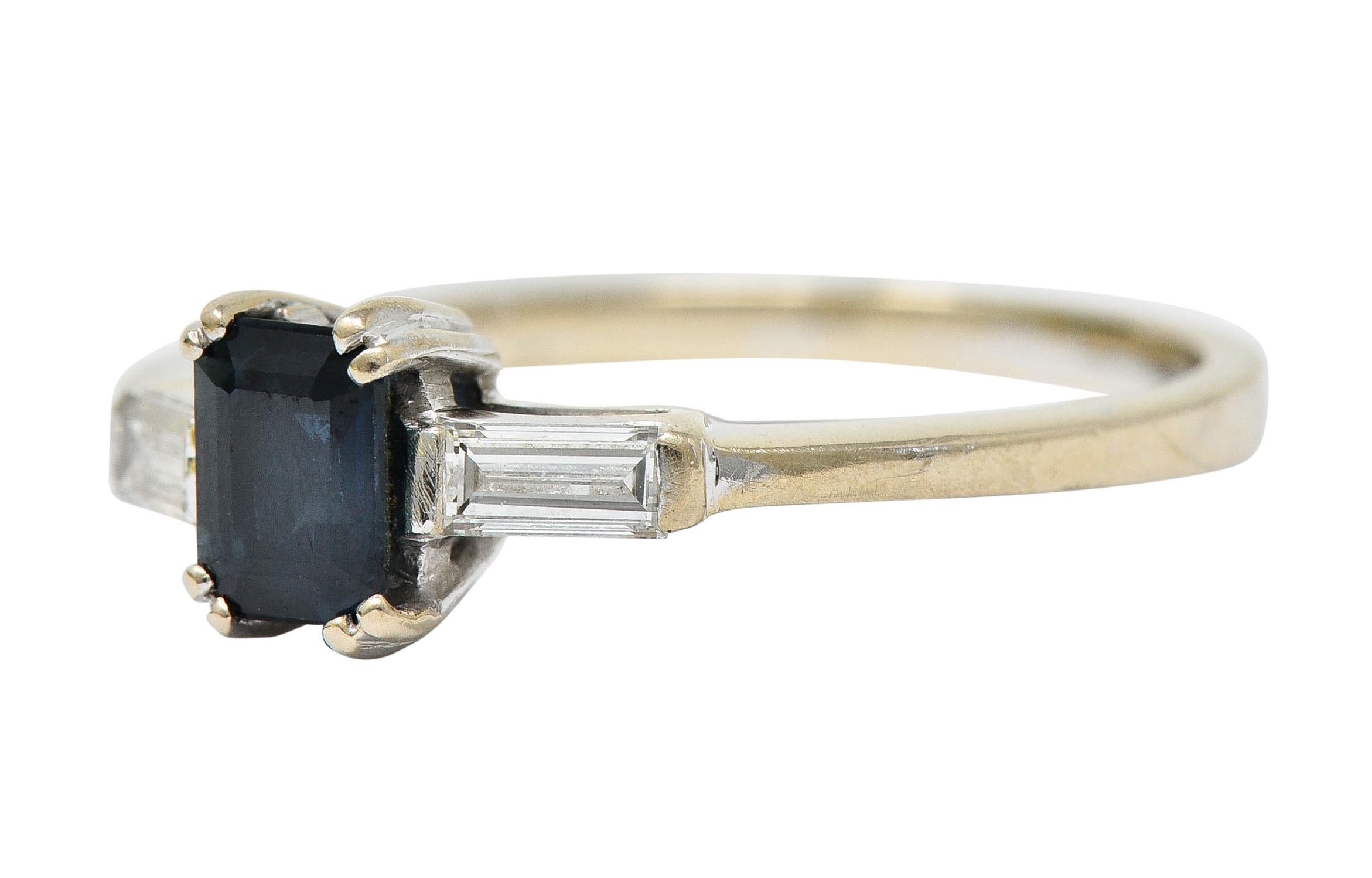 Women's or Men's Vintage 0.95 Carat Sapphire Diamond 18 Karat White Gold Three Stone Ring