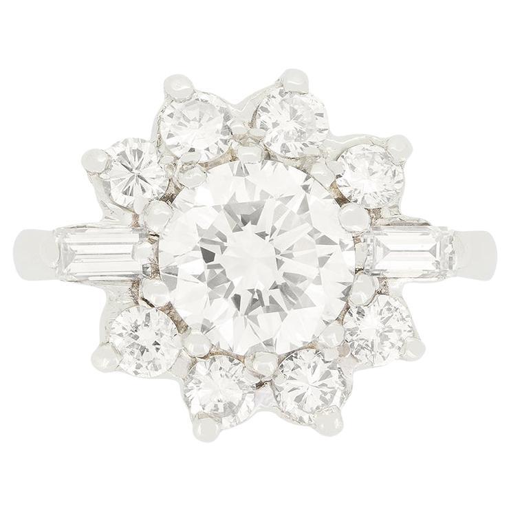 Anillo vintage en racimo de diamantes de 0,95 ct, c.1950 en venta