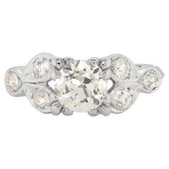 Bague de fiançailles vintage en platine et diamant taille ancienne de 0,99 carat, Circa 1950