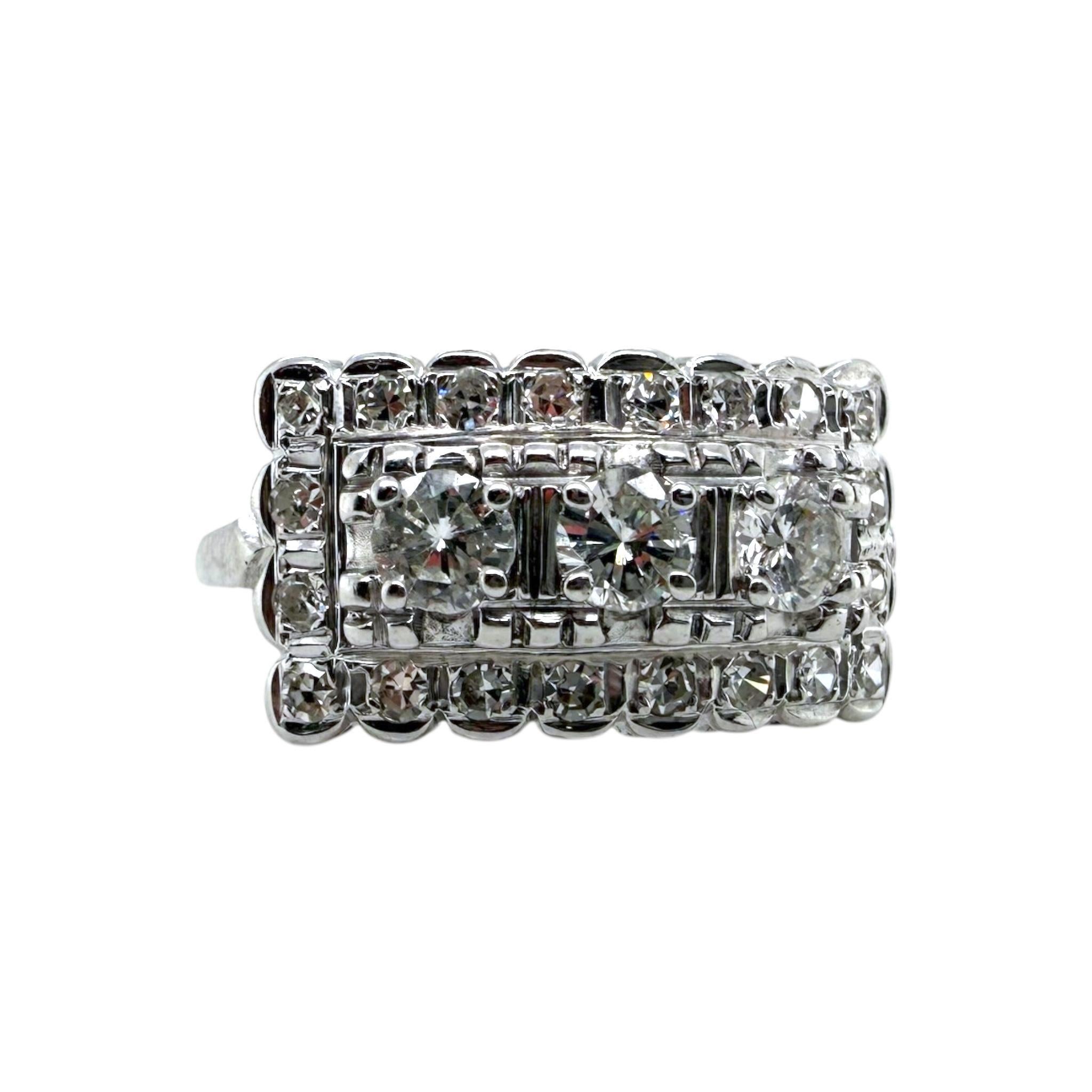 De las mujeres Anillo de cóctel vintage de diamantes de 1 quilate y oro blanco de 14 quilates en venta