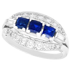 Bague vintage en or blanc 18 carats avec saphir de 1 carat et diamants