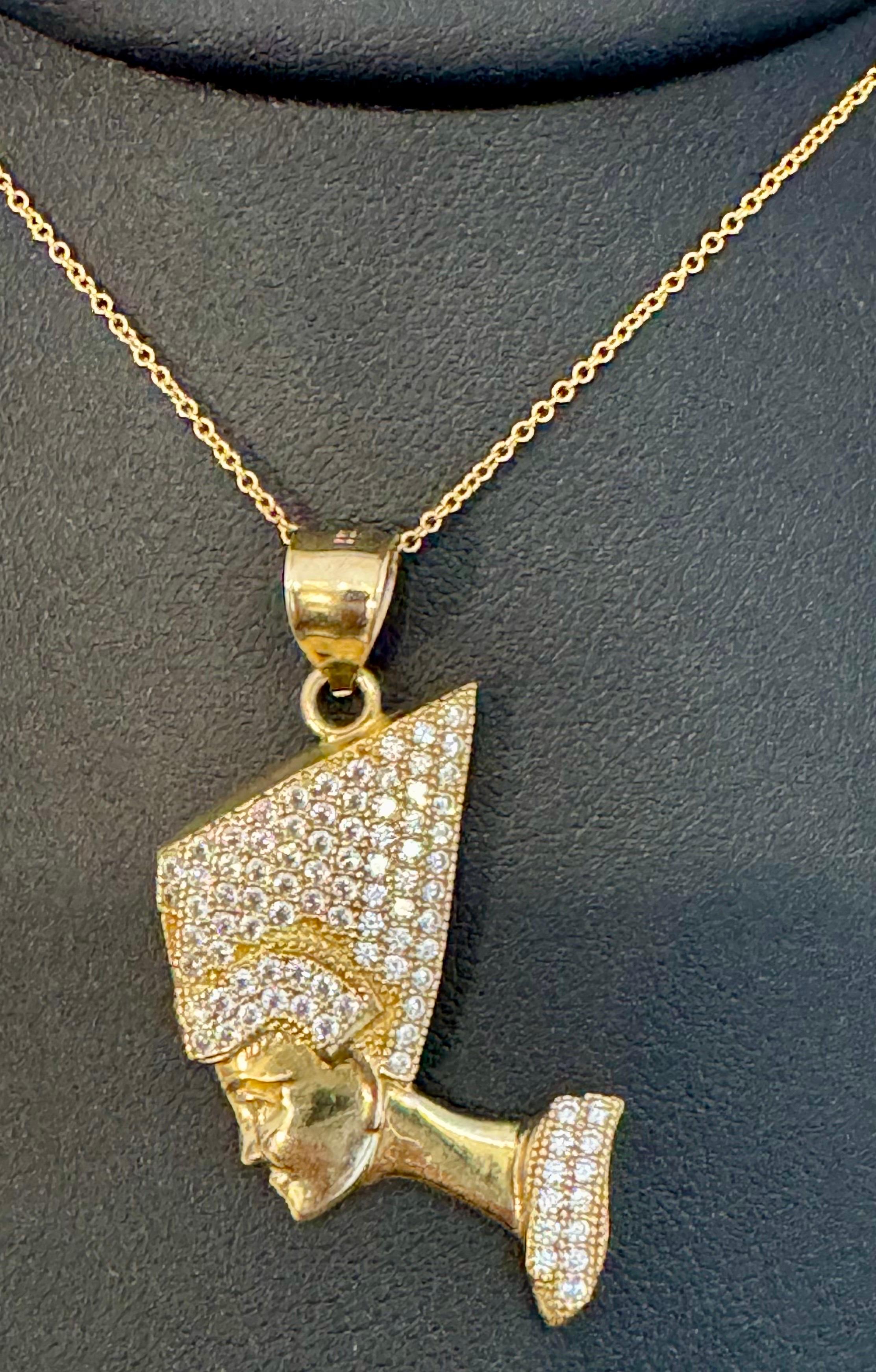 Vintage 1 Ct Diamond Face Pendentif avec chapeau 14 Karat Yellow Gold + Chain Excellent état - En vente à New York, NY