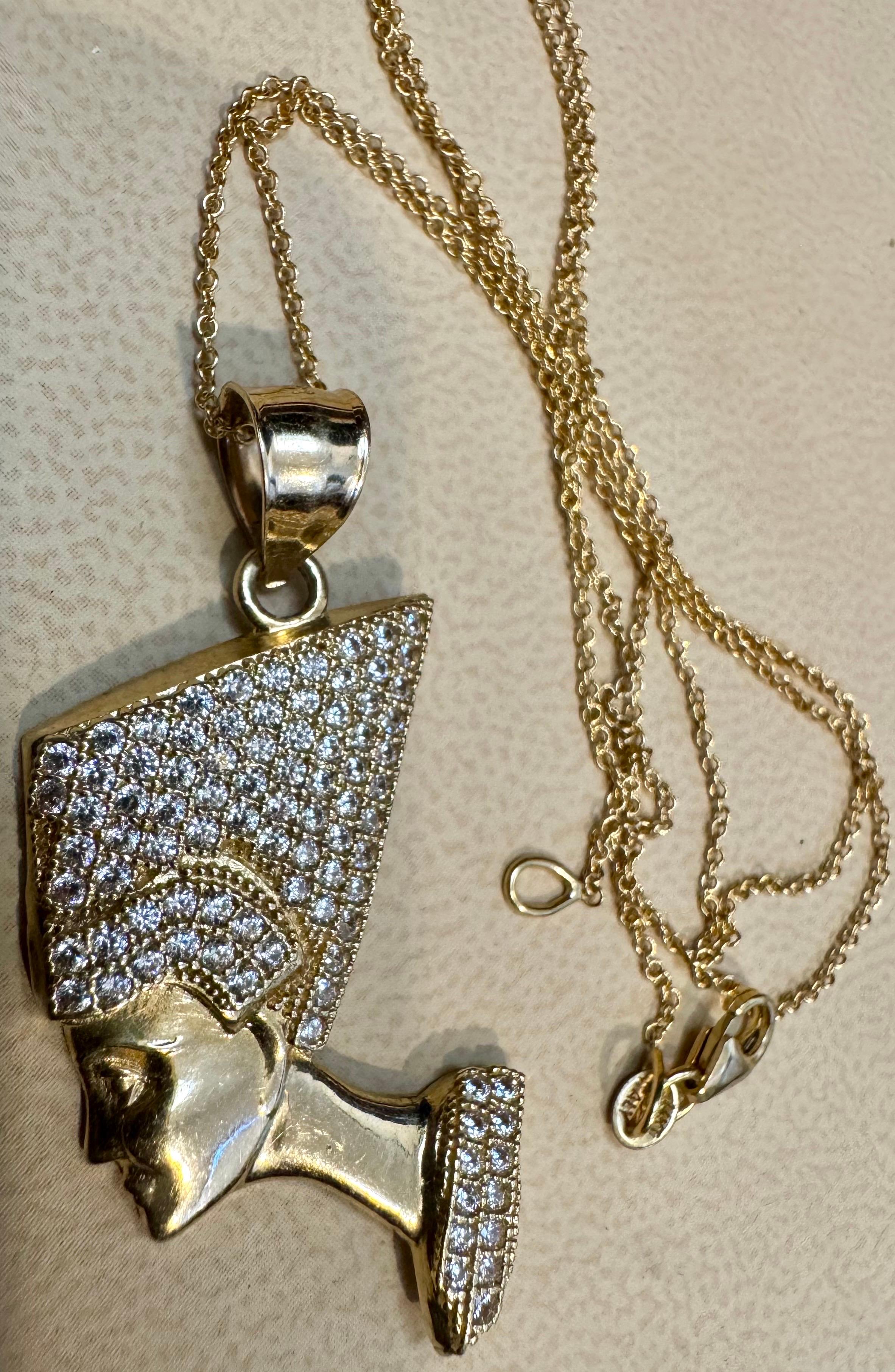 Vintage 1 Ct Diamond Face Pendentif avec chapeau 14 Karat Yellow Gold + Chain en vente 4
