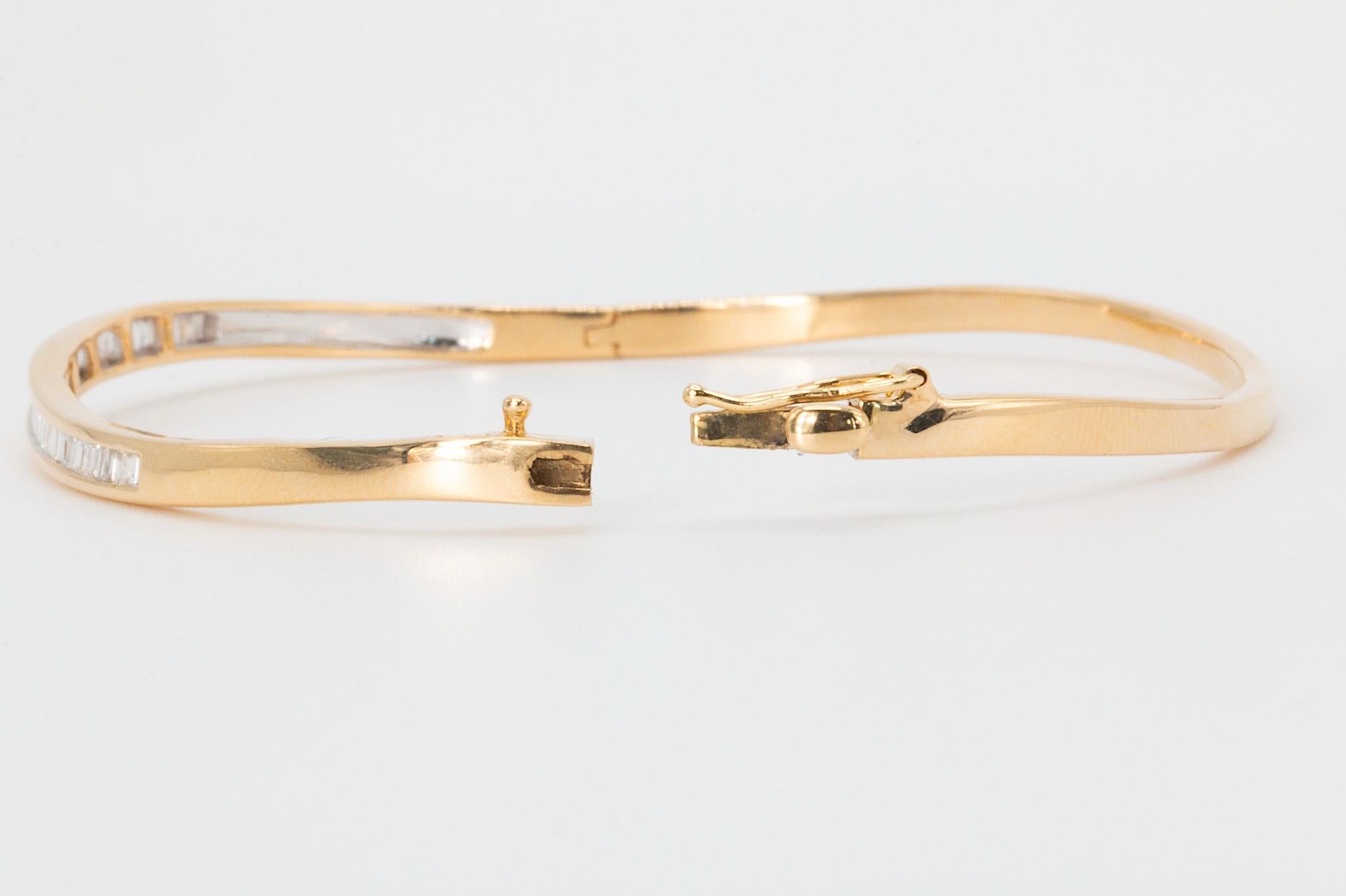 Women's Vintage 1 CTW Baguette Cut Diamond Bangle in 14K Yellow Gold For Sale