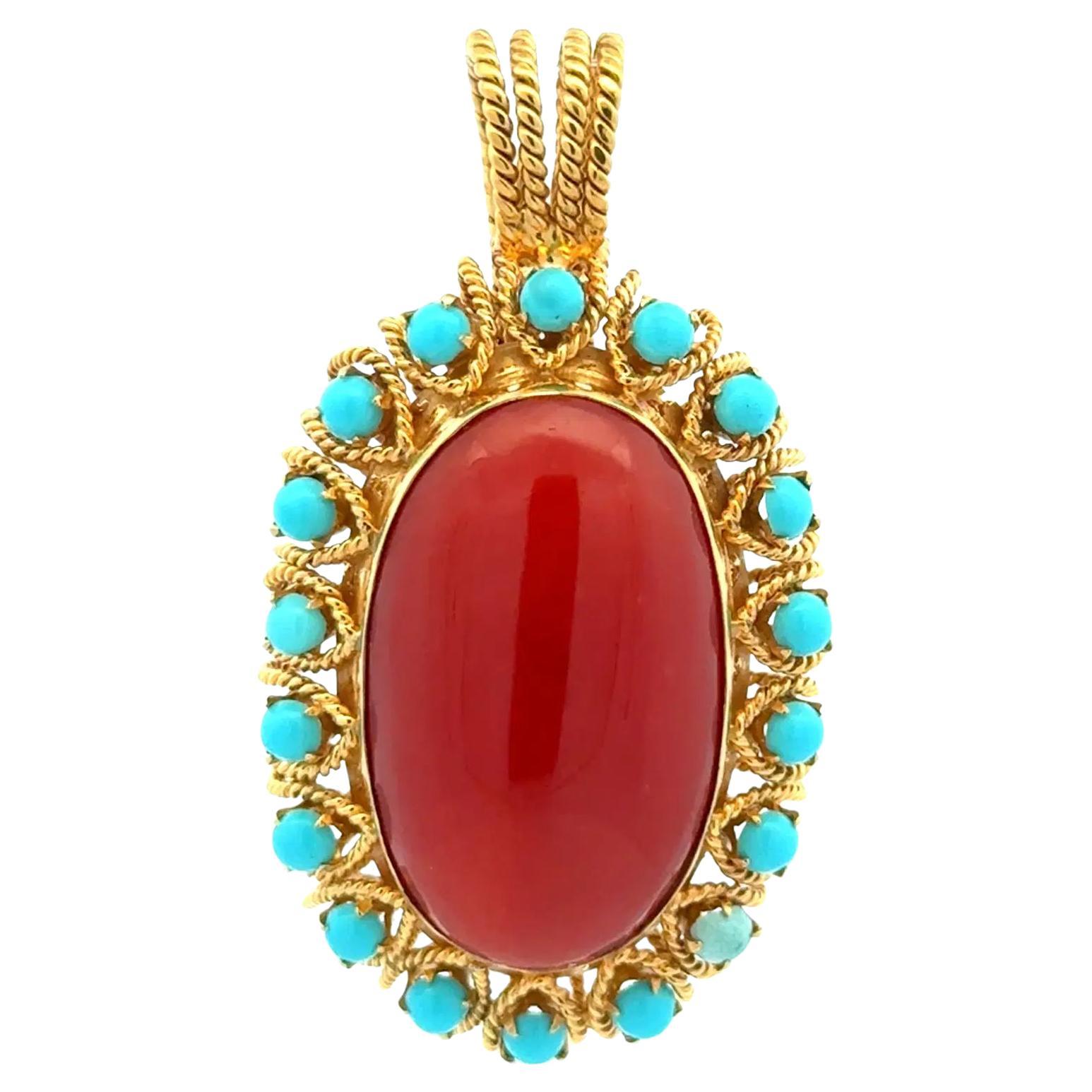 Ciondolo ovale da 10 carati in corallo rosso e turchese in oro del 1960 in vendita