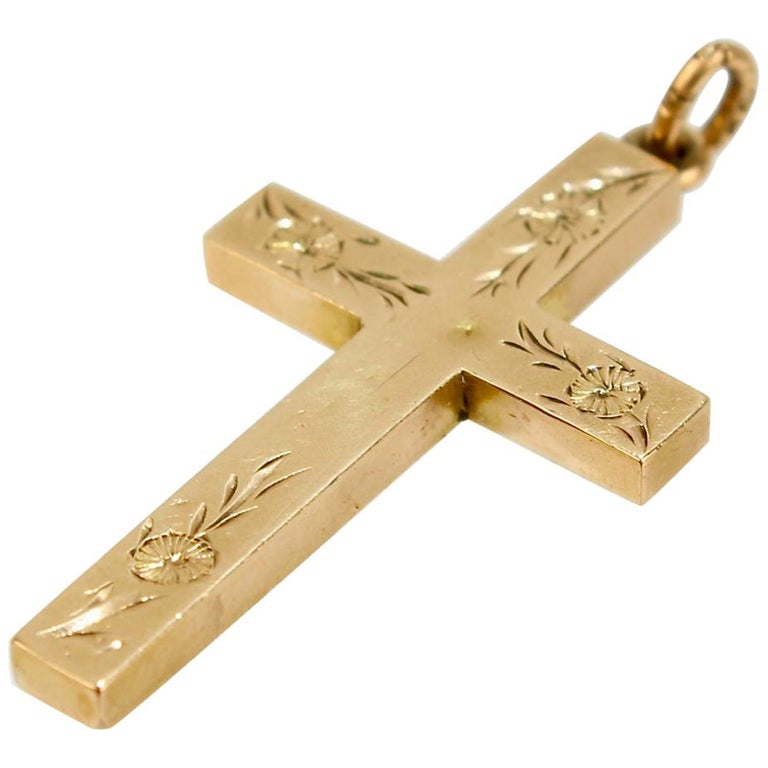 Vintage crucifix cheap pendant