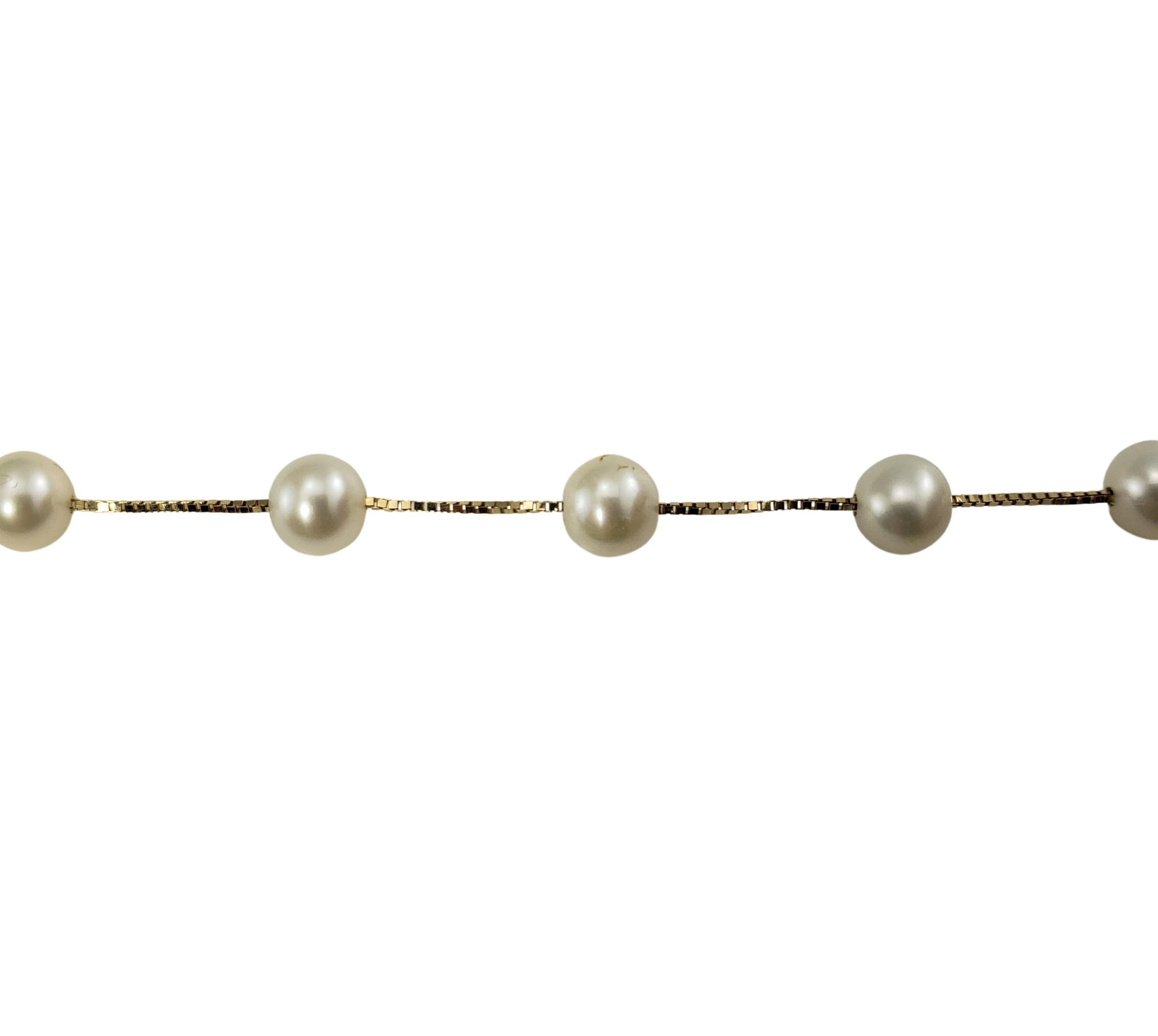 Cabochon 10 Karat Yellow Gold and Pearl Necklace For Sale