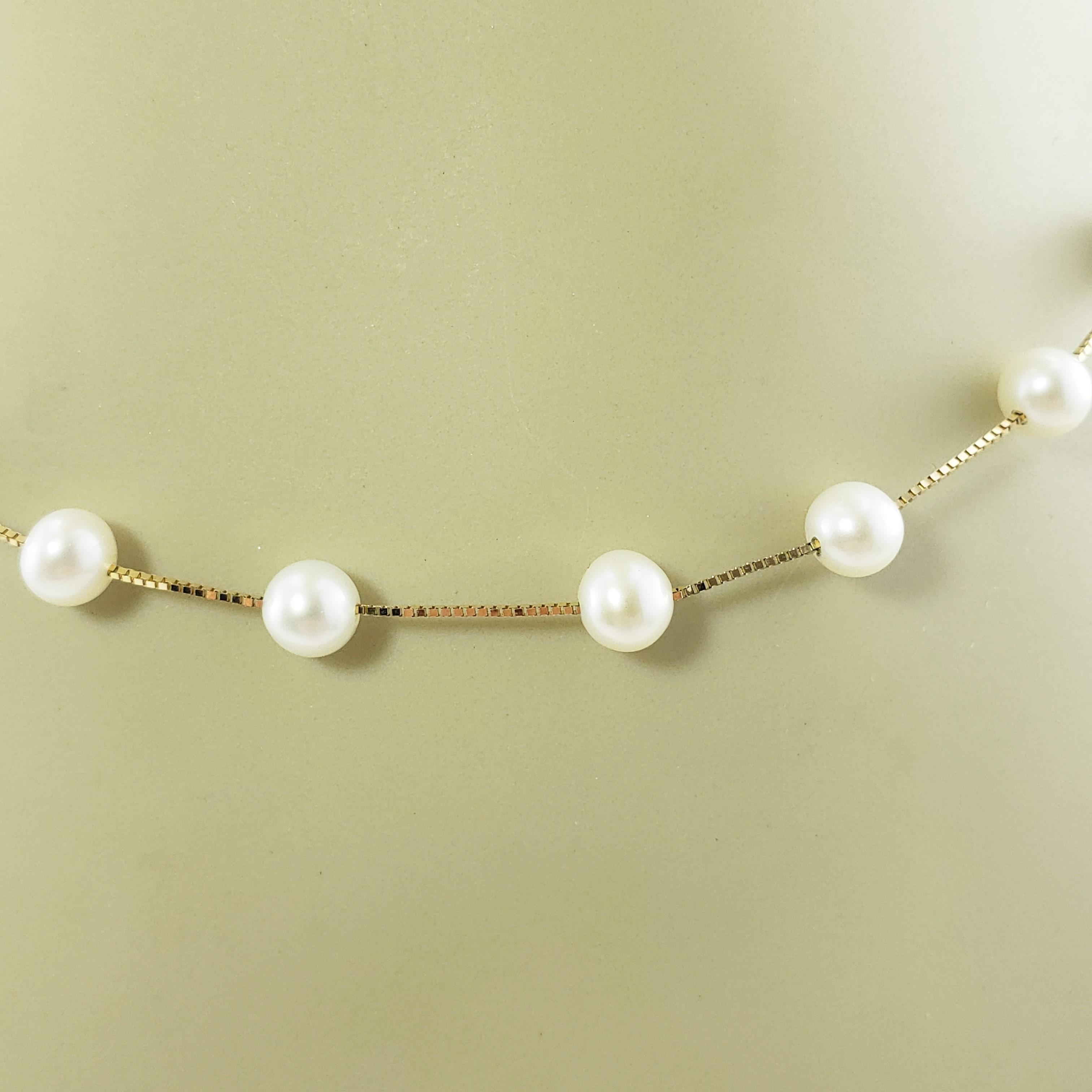 10 Karat Yellow Gold and Pearl Necklace For Sale 2