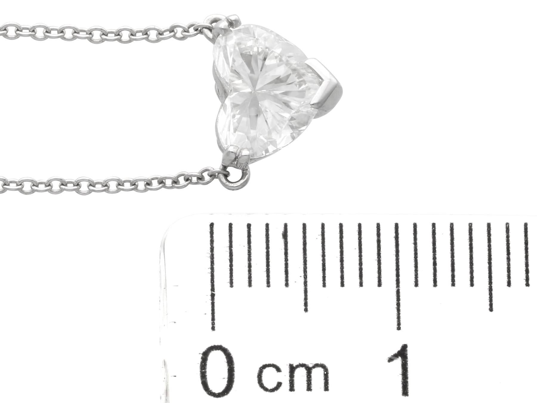 Vintage 1.00 Carat Heart Cut Diamond Solitaire Pendant For Sale 6