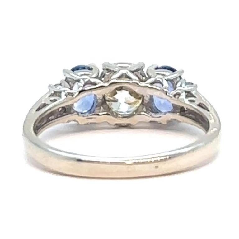Vintage 1.00 Carat Old Mine Cut Diamond Tanzanite White Gold Three Stone Ring For Sale 3