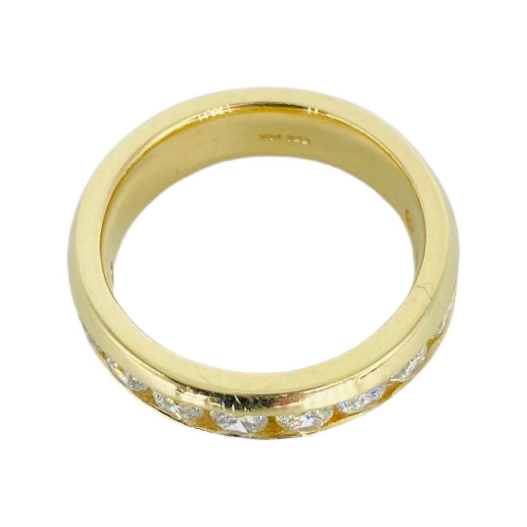 Femenino o masculino Vintage 1.00 Quilate Peso Total Diamantes Redondos Elegante Medio Anillo de la Eternidad 14k en venta