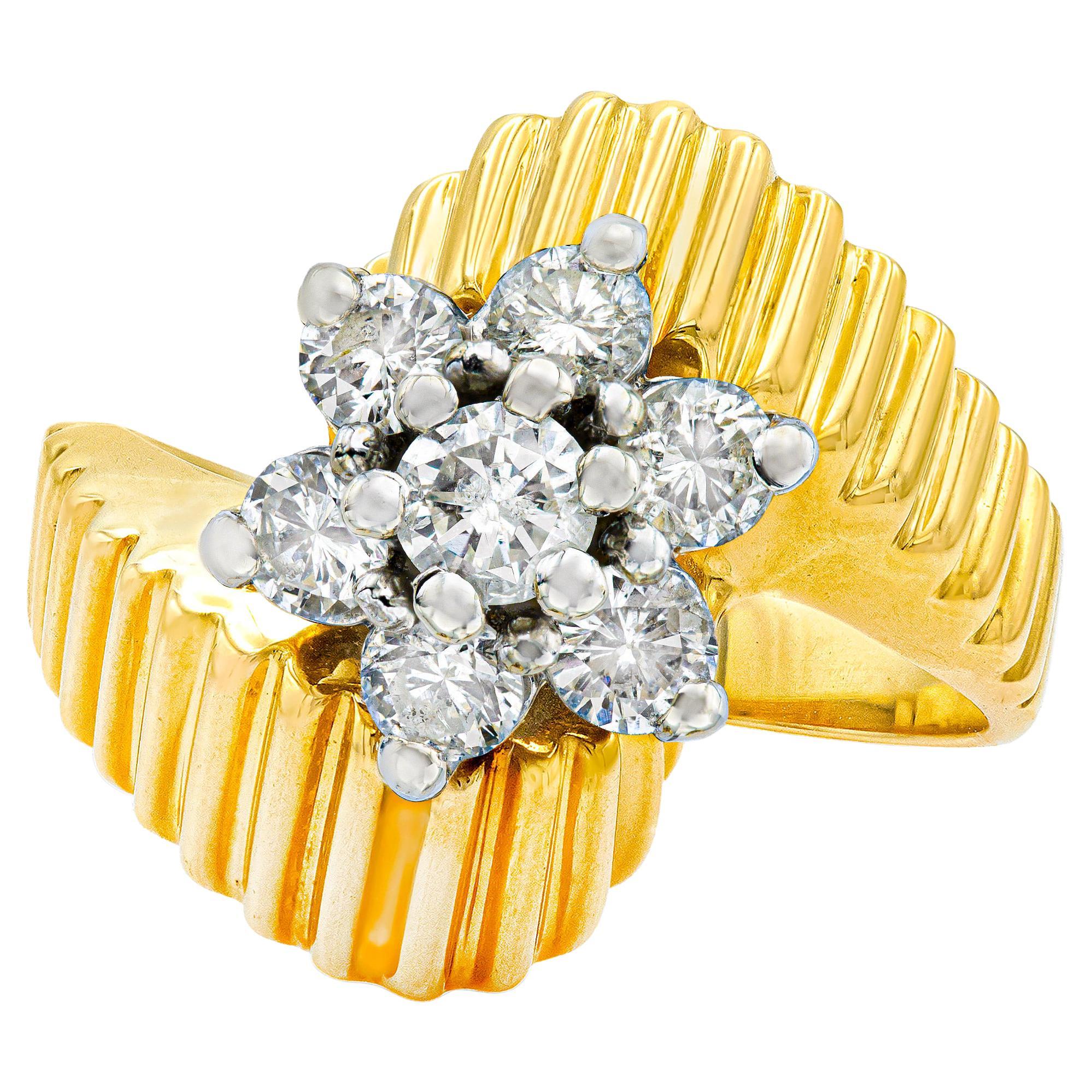 Vintage 1.00 Ctw. Bypass Cluster Flower Ring in 14k Yellow Gold For Sale