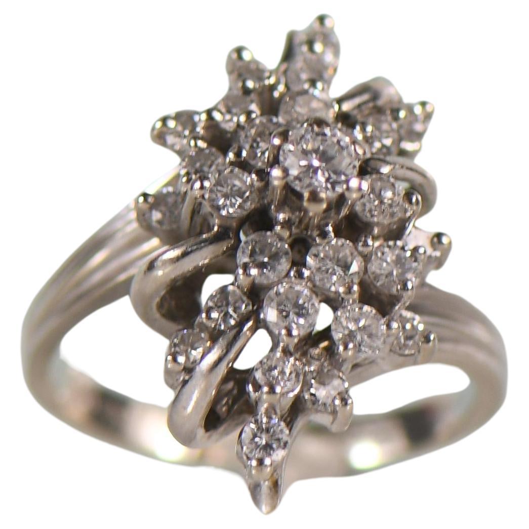 Vintage 1.00ctw Diamond Cluster Cocktail Ring in 14K White Gold For Sale