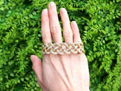 Vintage 10.20 Carat Diamond and 18k Yellow Gold Bracelet Circa 1990