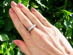 Vintage 1.03 Carat Diamond and Yellow Gold Engagement Ring