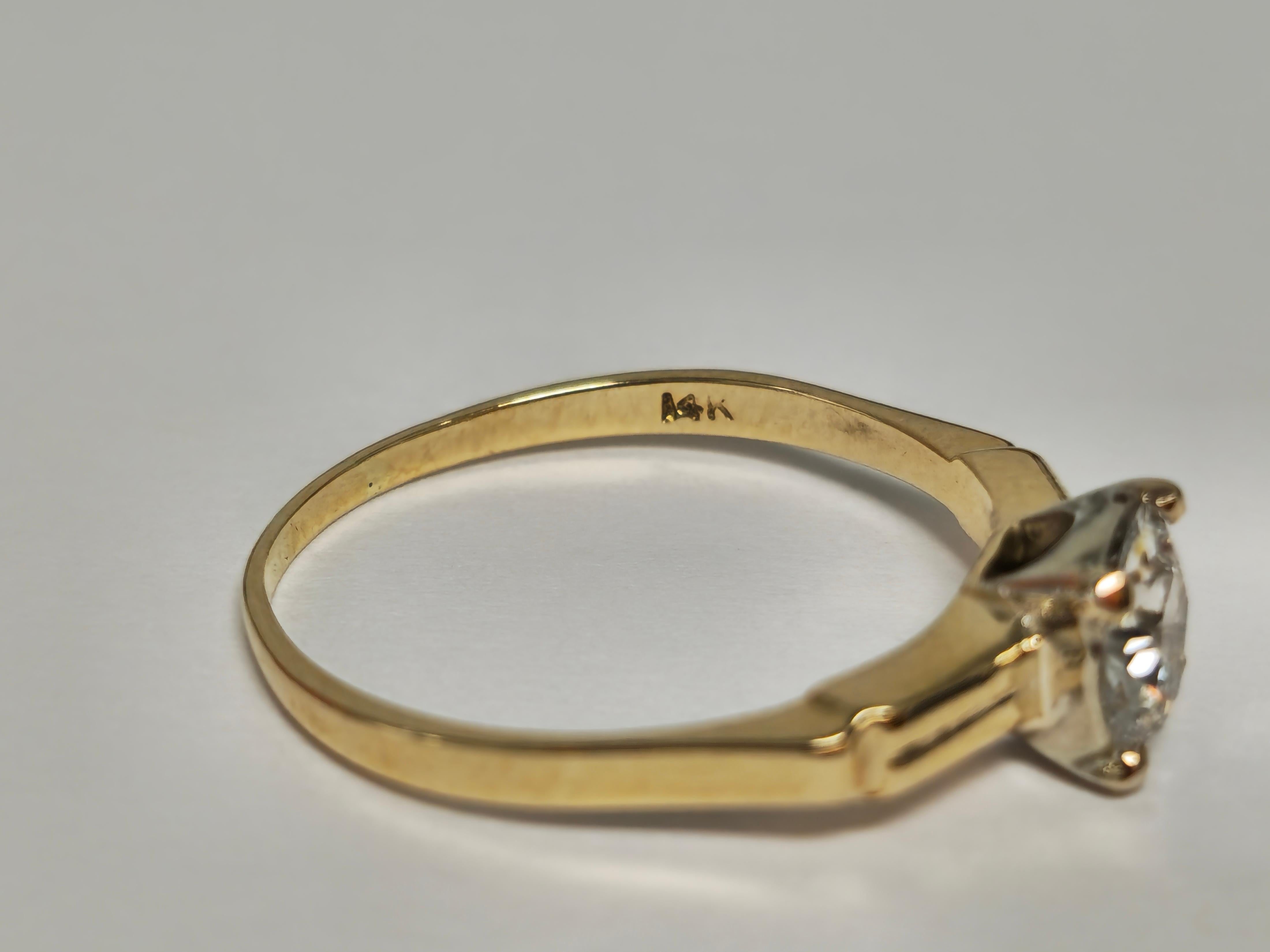 Brilliant Cut Vintage 1.03 Carat Solitaire Engagement Ring  For Sale