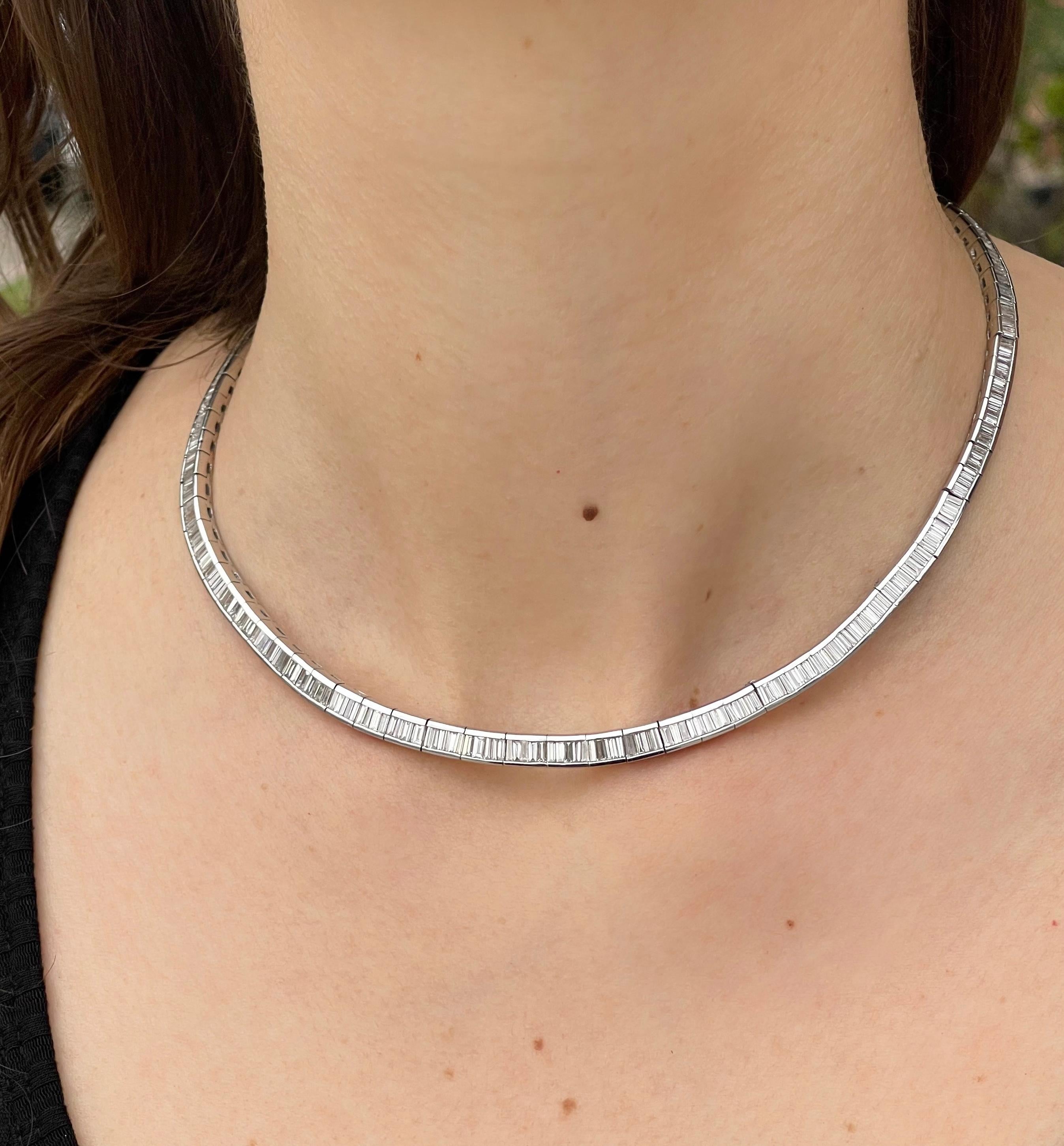 Vintage 10.38 Carat Baguette Cut Diamond & Platinum Collar Necklace In Excellent Condition In Los Angeles, CA