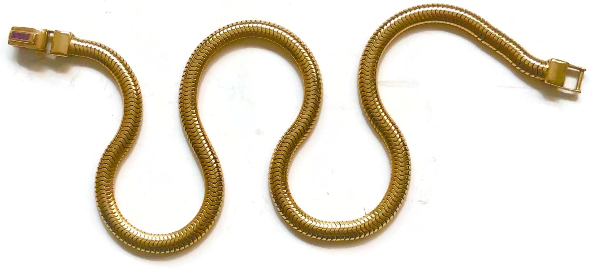 Contemporary Vintage 1940s Snake Necklace 14 Karat Gold with Ruby Trim on the Clasp For Sale