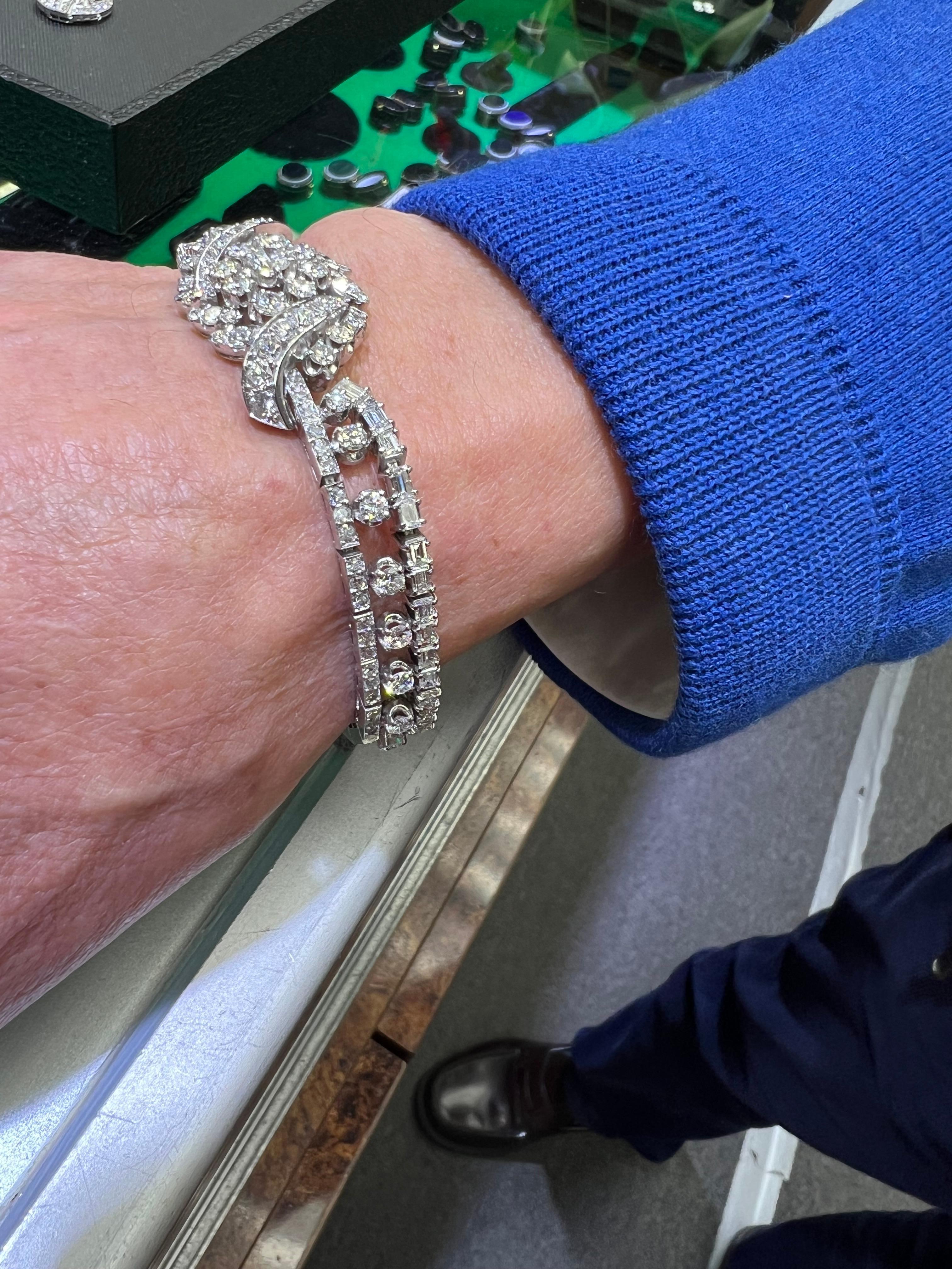 Moderniste Bracelet vintage en platine avec diamants de 10,50 carats en vente