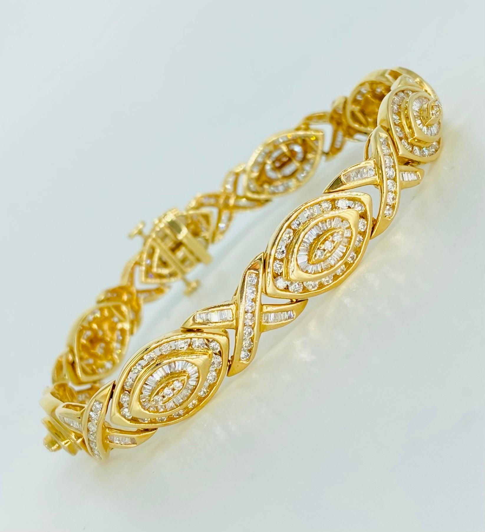 xoxo gold bracelet